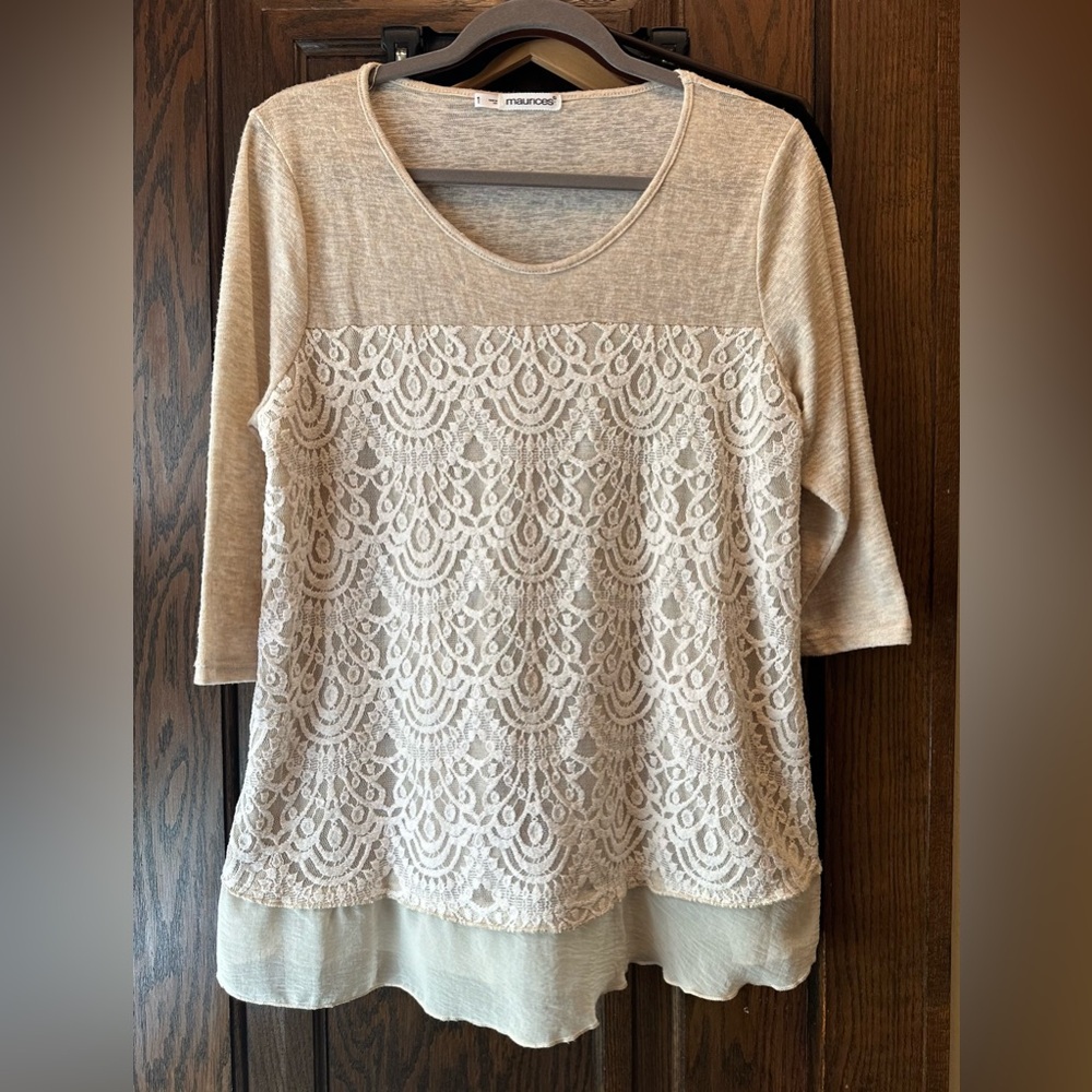 Maurice’s Cream -Colored Lace Top, Plus Size, Size 1